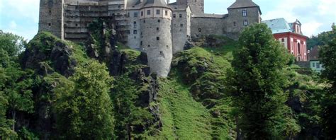 Loket Castle - Expats Travel Together!