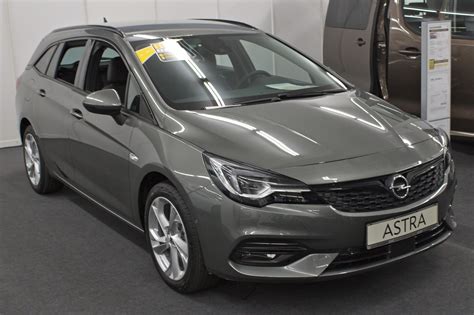 Opel Astra K Sports Tourer Facelift 2019 1 2 Turbo 130 Hp 2019