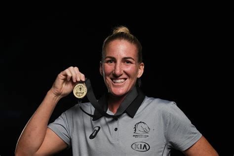 qa   nrlw dally  medal winner ali brigginshaw national