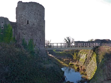 Photographs of White Castle, Monmouthshire, Wales: Bridge over the moat