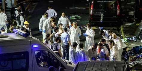 Istanbul Au Moins Morts Dans Un Triple Attentat Suicide L Ei Suspect