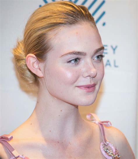 Elle Fanning At 20th Century Women Premiere At Mill Valley Film