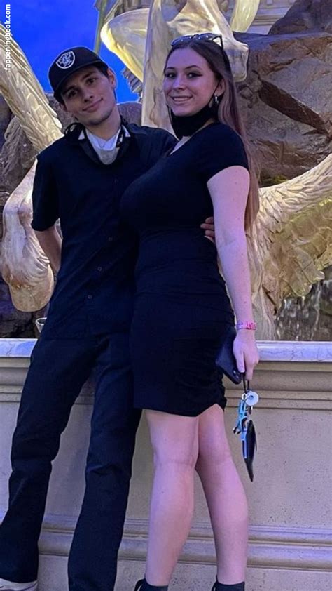 Lily Patrick Lilypatrick Nude Onlyfans Leaks Fappening Fappeningbook