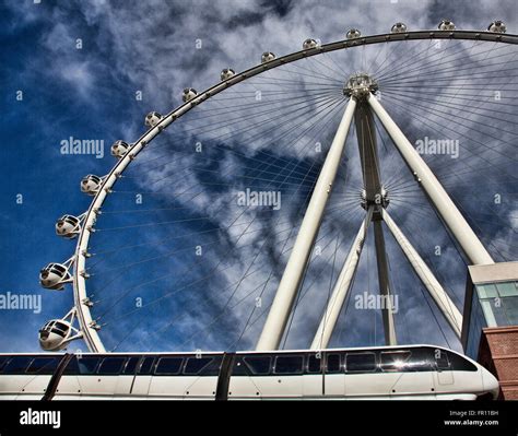 Las Vegas Ferris Wheel Stock Photo - Alamy