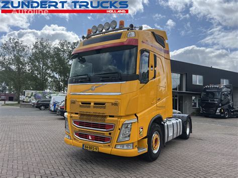 VOLVO FH 500 GLOBETROTTER DYNAMICSTEERIG DOUBLE TANK DOUBLE BED Truck