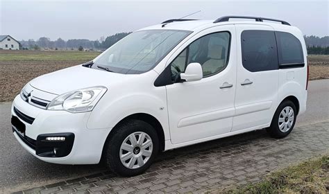 Citroen Berlingo Multispace 1 6 Benzyna 98 KM 2017 rok Ostrołęka OLX pl