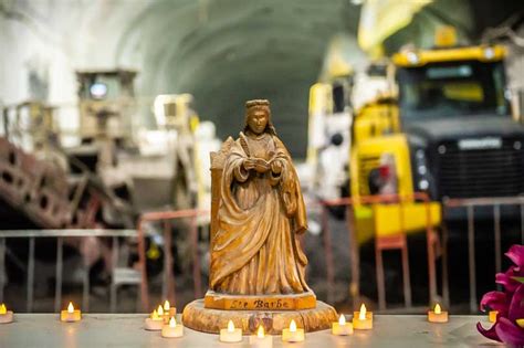 Sydney workers celebrate feast of Saint Barbara | The Catholic Weekly