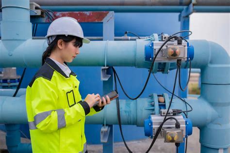 Revolutionizing Energy Iot Devices In The Oil And Gas Industry Eesy