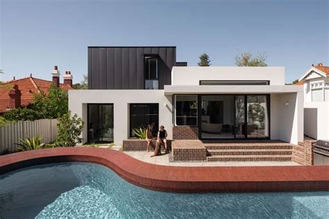 Hyde Park House By Robeson Architects