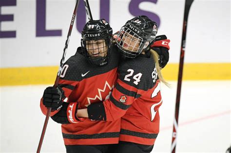 Mondial De Hockey F Minin Le Canada Blanchit La Suisse La Presse