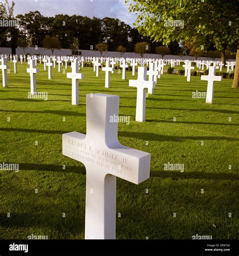 American WW2 Headstones At Madingley American Cemetery In The Heart Of