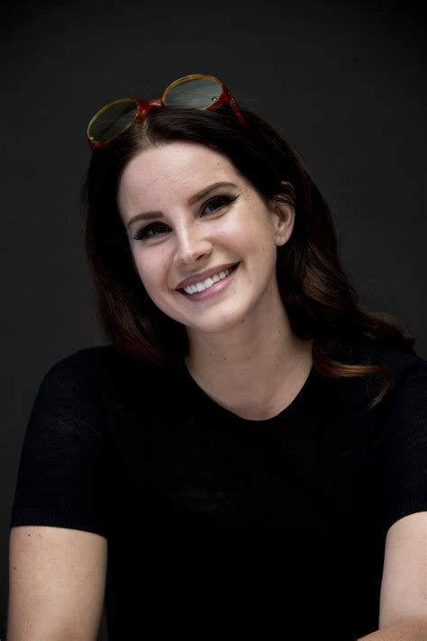 2014 December Lana Del Rey Wiki Fandom Elizabeth Grant Queen