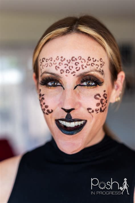 Simple Leopard Face Paint