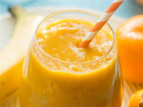 Tropical Fruit Smoothie Recipe and Nutrition - Eat This Much