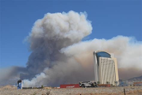 Southern California Fire Grows to Nearly 30,000 Acres – Courthouse News ...