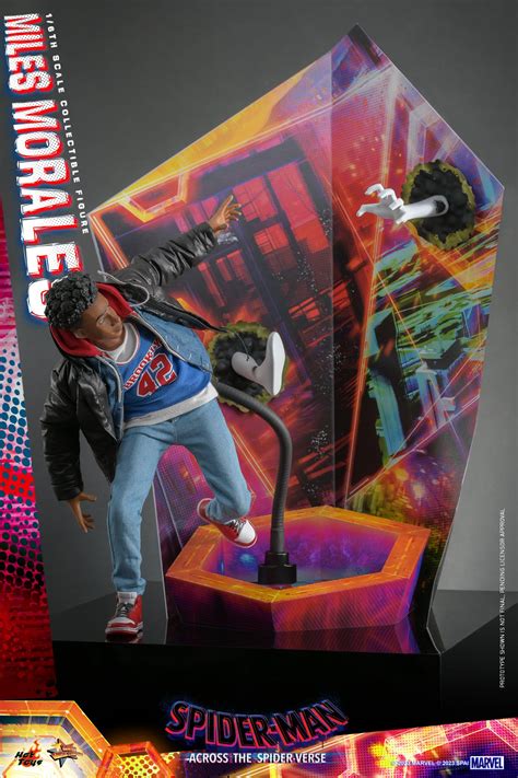 Hot Toys Reveals Its Miles Morales Spider Man Across The Spider Verse Action Figure Geektyrant