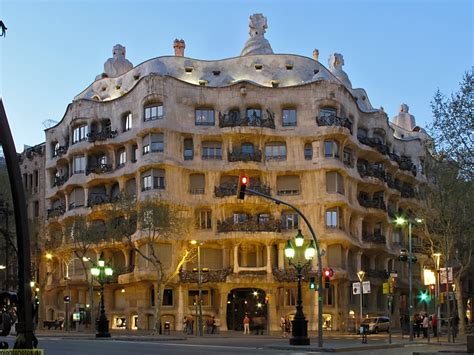 Barcelona Casa Mila Am Passeig De Gracia Erbaut Von Antoni Gaudi