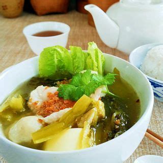 Resep Sup Sawi Asin Dengan Bakso Ikan Dan Tahu Telur Segar Banget