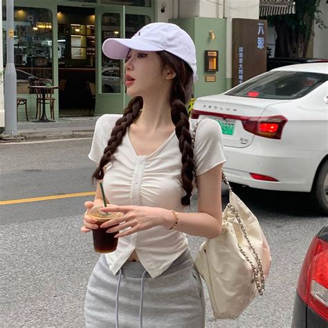 Pure Hot Girl Chia Chặt Top Vai Tay Ngắn Cổ Chữ V Màu Trơn Phù Hợp Với Áo Thun Nữ Shopee Việt Nam