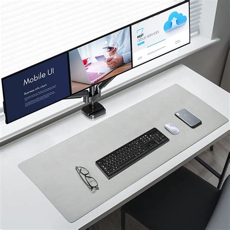 MOUNTUP Full Motion Triple Monitor Desk Mount for Max 27'' Monitors