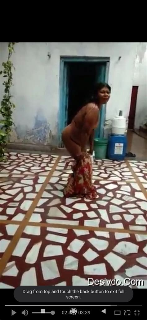 Hot Rain Bath Nude Pics XHamster