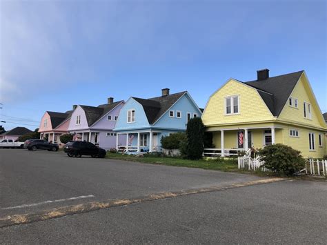 Houses in Samoa, CA : r/AccidentalWesAnderson