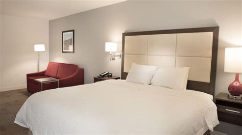 Hotels in Morristown, TN - Hampton Inn Morristown Hotel