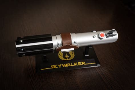 Rey Lightsaber Star Wars Ix Rise Of Skywalker Star Wars Etsy