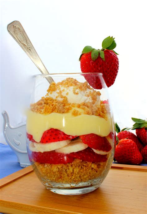 Strawberry Banana Parfaits The Complete Savorist