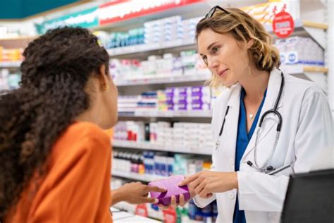 8 Different Types Of Jobs For Pharmacists Career Opportunities Cheddarden