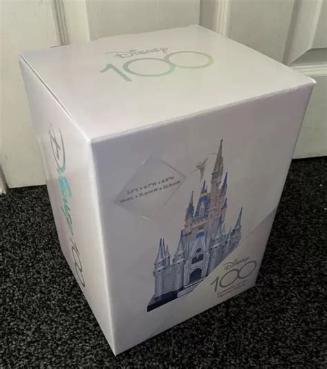 Bnib Walt Disney World Cinderella Castle Celebration Figurine