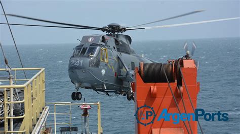 En Fotos El Rompehielos Ara Almirante Ir Zar Navega Rumbo A La