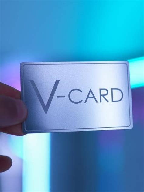 Silver V-Card | iamLucid