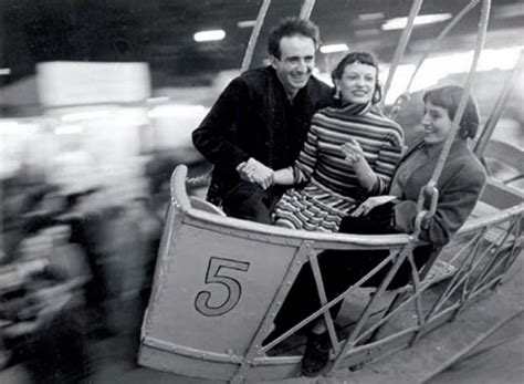 Foire Du Tr Ne Marc Et Christiane Chevalier Works By Robert Doisneau