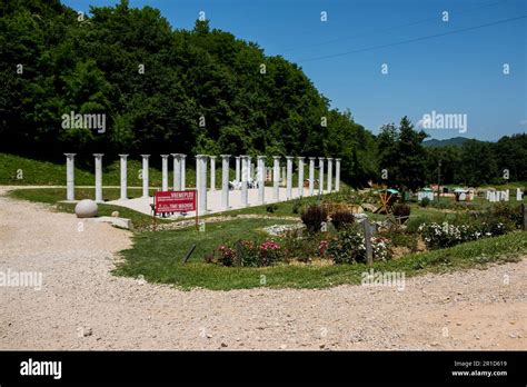 Parque Ravne Fotograf As E Im Genes De Alta Resoluci N Alamy