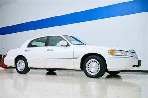 2002 Lincoln Town Car Gaa Classic Cars