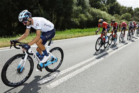 Vuelta A Espa A Alejandro Valverde Tras Caerse En La Segunda