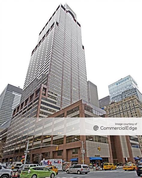 seventh avenue   avenue  york ny
