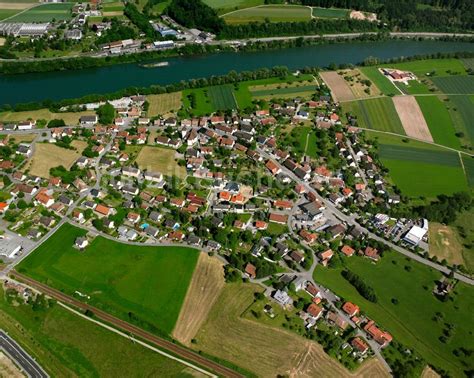 Luftbild Luttingen Ortskern Am Uferbereich Des Rhein Flussverlaufes