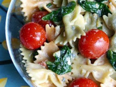 Macarr O Ao Molho De Gorgonzola Tomate E Espinafre Receita Petitchef