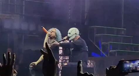 COREY TAYLOR's Son, GRIFFIN, Joins SLIPKNOT Onstage In Romania (Video)