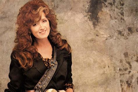 Bonnie Raitt News