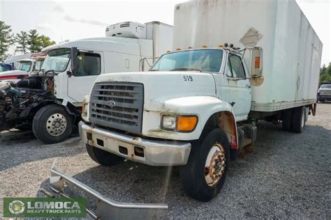 Salvage 1998 Ford F800 Truck Delivery For Parts York Ontario Canada