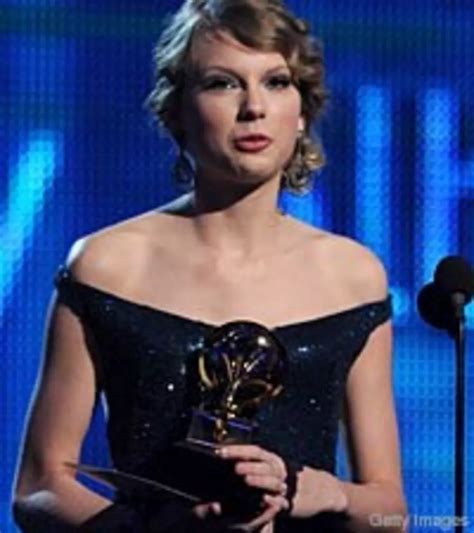 Taylor Swifts ‘fearless Wins Best Country Album At Grammys