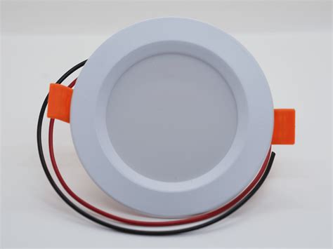 iq920.com | LED1030 LED Spot 24 Volt
