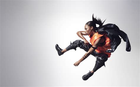 Supernatural: A glimpse of Nike Women’s Spring/Summer '13 - Nike News