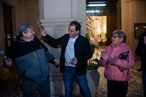 Llamosas habilitó la nueva iluminación de la Iglesia La Merced