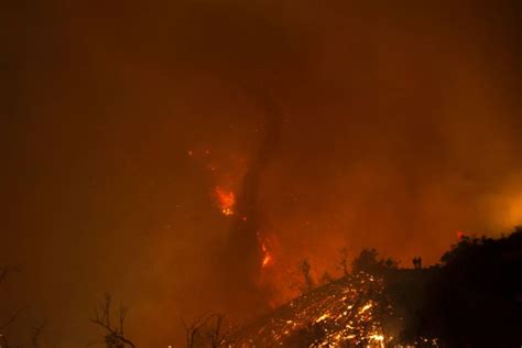 Fire Tornadoes: 15 Pictures Of Nature's Terrifying Vortex Of Flames