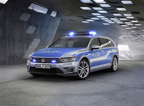 German Police Receives New Passat Gte Plug In Hybrid From Volkswagen Autoevolution