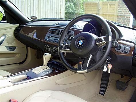 View Bmw Z4 2004 Interior Images - Exotic Supercars Gallery